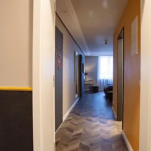 https://hotel-zuckerfabrik.stuttgart-hotel.com